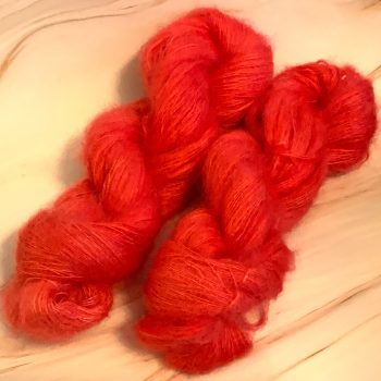 Pippy Poppy Flirt - 72% Kid Mohair / 28% Mulberry Silk
