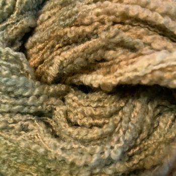 Hide Away Boucle DK - Image 2