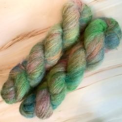 Throw Me Some Beads  Flirt - 72% Kid Mohair / 28% Mulberry Silk