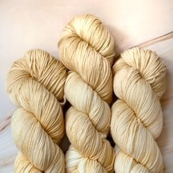 Buttered Popcorn DK Squishy - 100% Merino